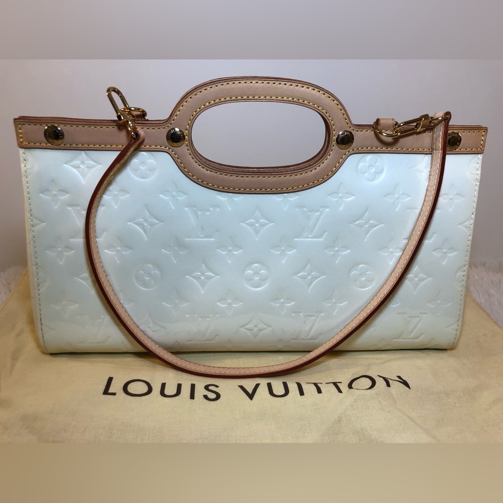 Authentic Louis Vuitton Perle Vernis Purse and Wallet